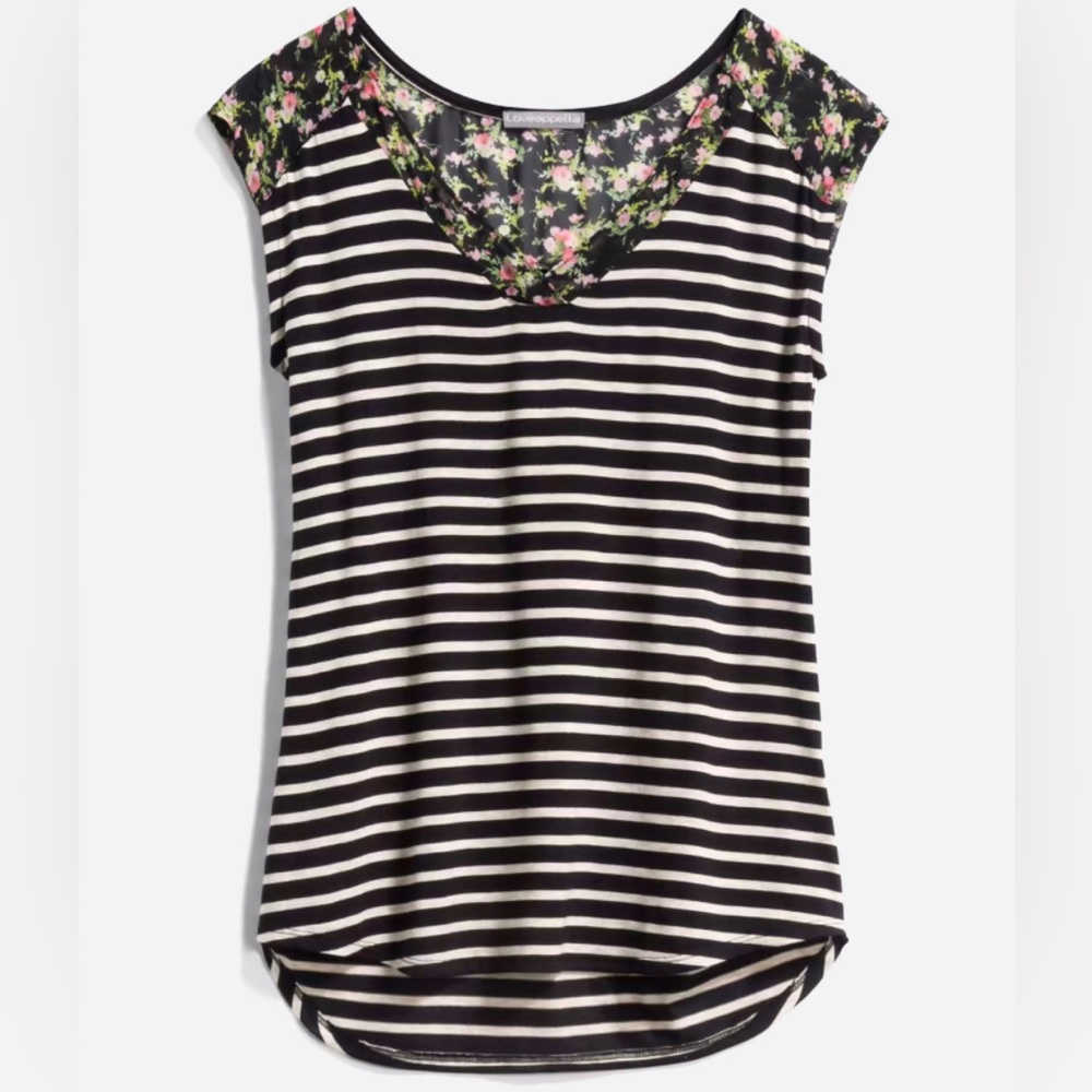 Loveappella Regena Mixed Knit Top